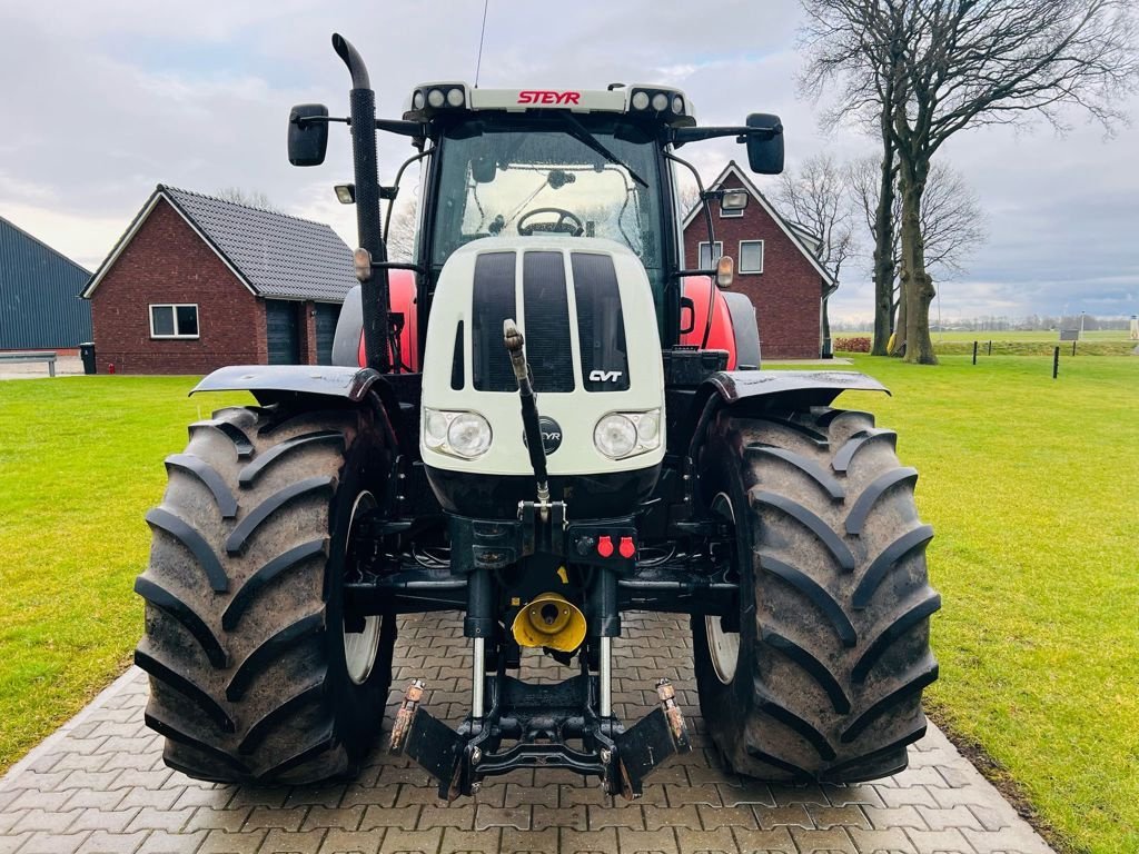 Traktor типа Steyr 6185 CVT, Gebrauchtmaschine в Coevorden (Фотография 11)