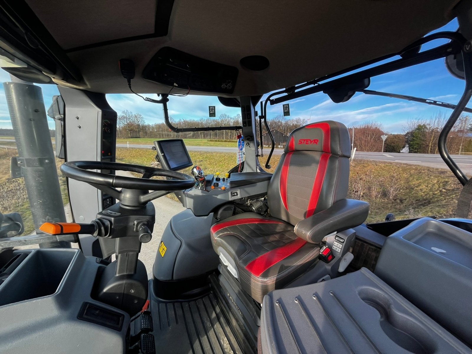 Traktor des Typs Steyr 6185 CVT, Gebrauchtmaschine in Weißenburg i.Bay. (Bild 10)