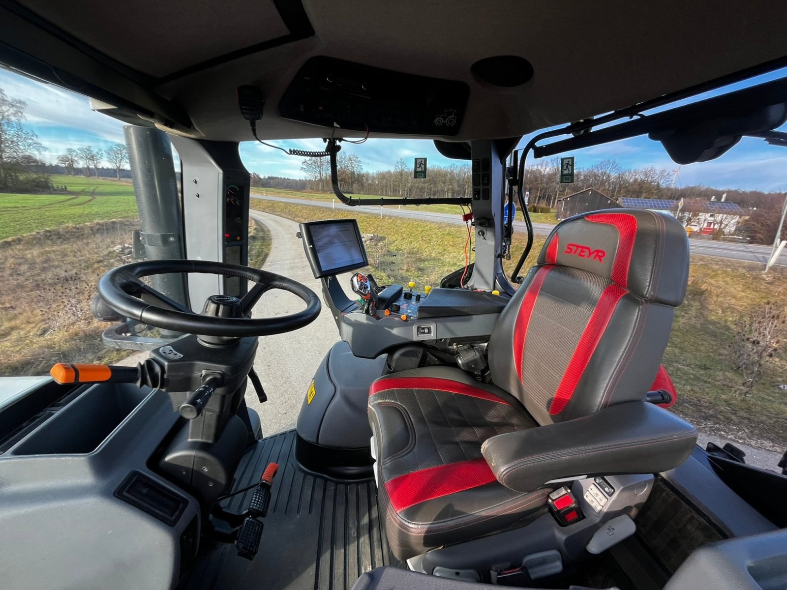 Traktor des Typs Steyr 6185 CVT, Gebrauchtmaschine in Weißenburg i.Bay. (Bild 11)