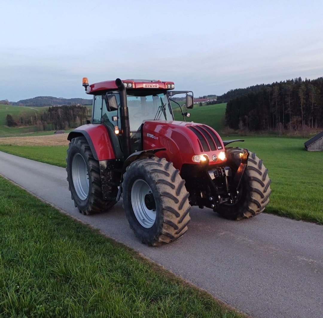 Traktor des Typs Steyr 6195 CVT, Gebrauchtmaschine in Sarleinsbach (Bild 2)