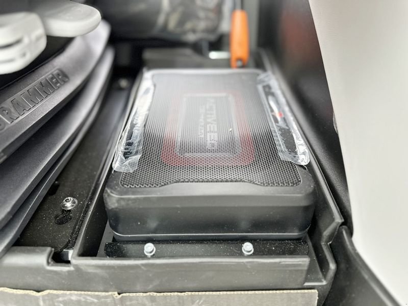 Traktor des Typs Steyr 6200 ABSOLUT CVT, Neumaschine in St. Marienkirchen (Bild 14)