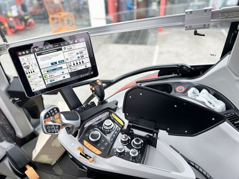 Traktor des Typs Steyr 6200 ABSOLUT CVT, Neumaschine in St. Marienkirchen (Bild 15)