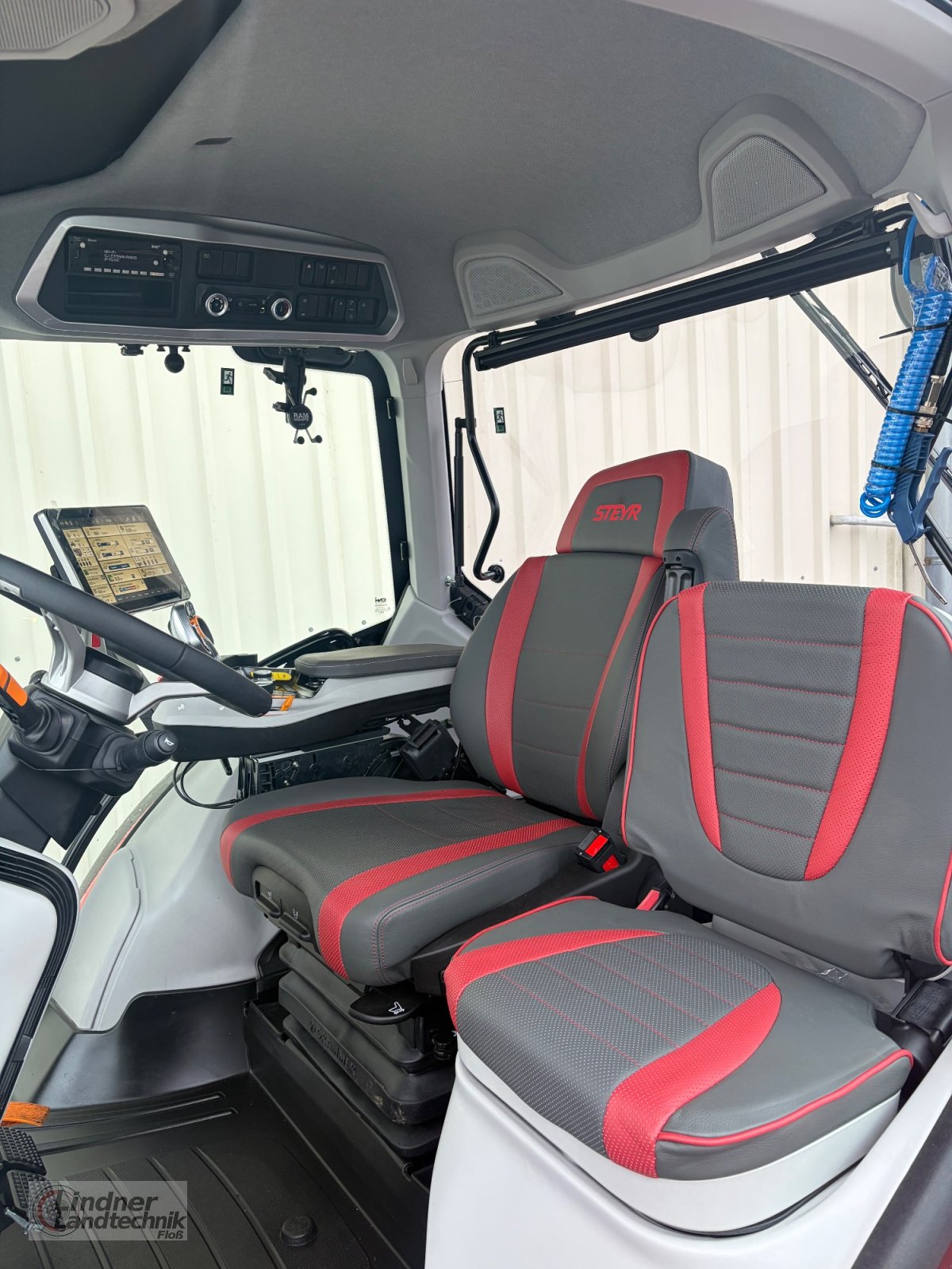 Traktor типа Steyr 6200 Absolut CVT, Neumaschine в Floss (Фотография 11)
