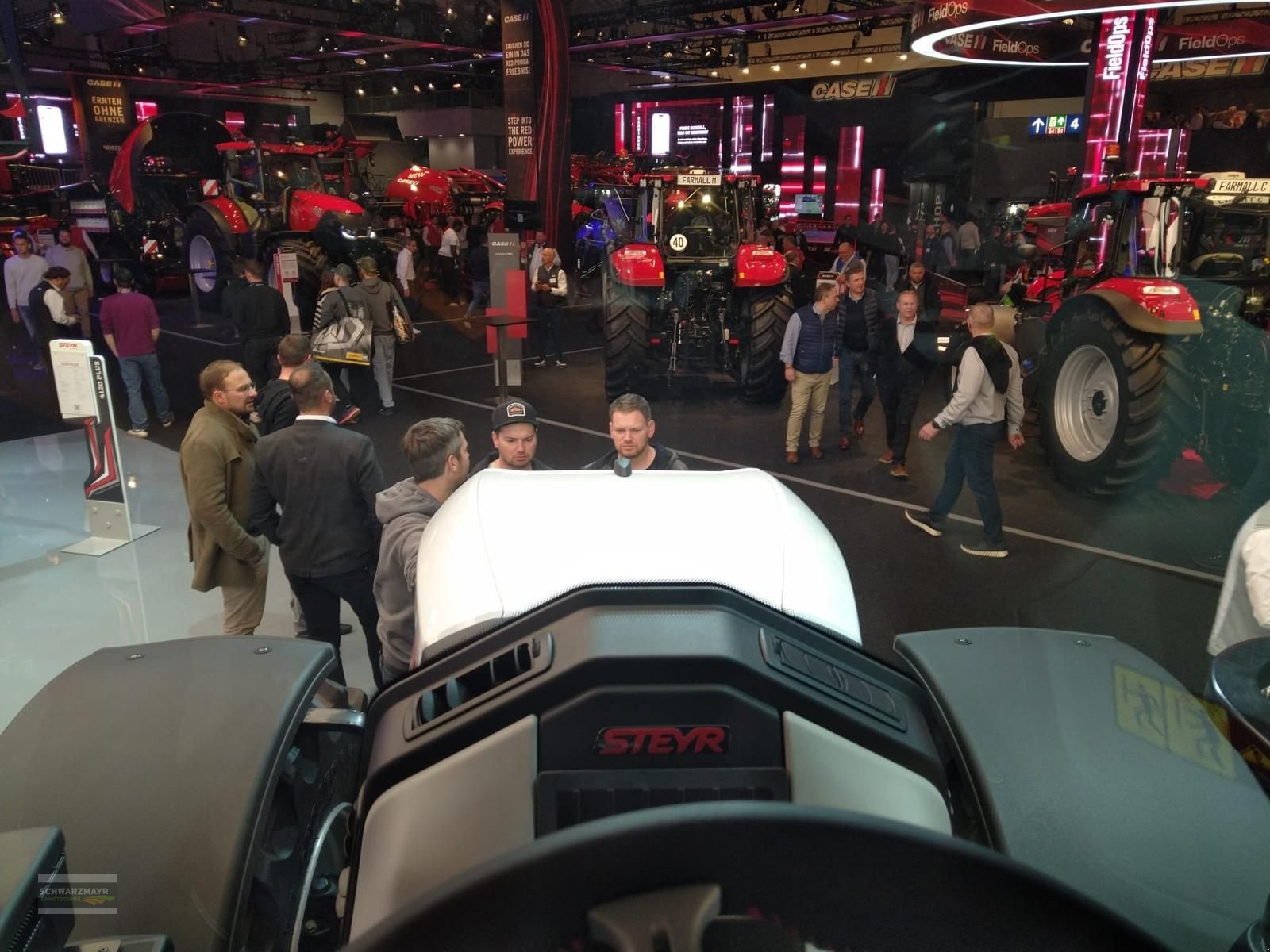 Traktor of the type Steyr 6200 Impuls S-Control CVT, Neumaschine in Aurolzmünster (Picture 7)