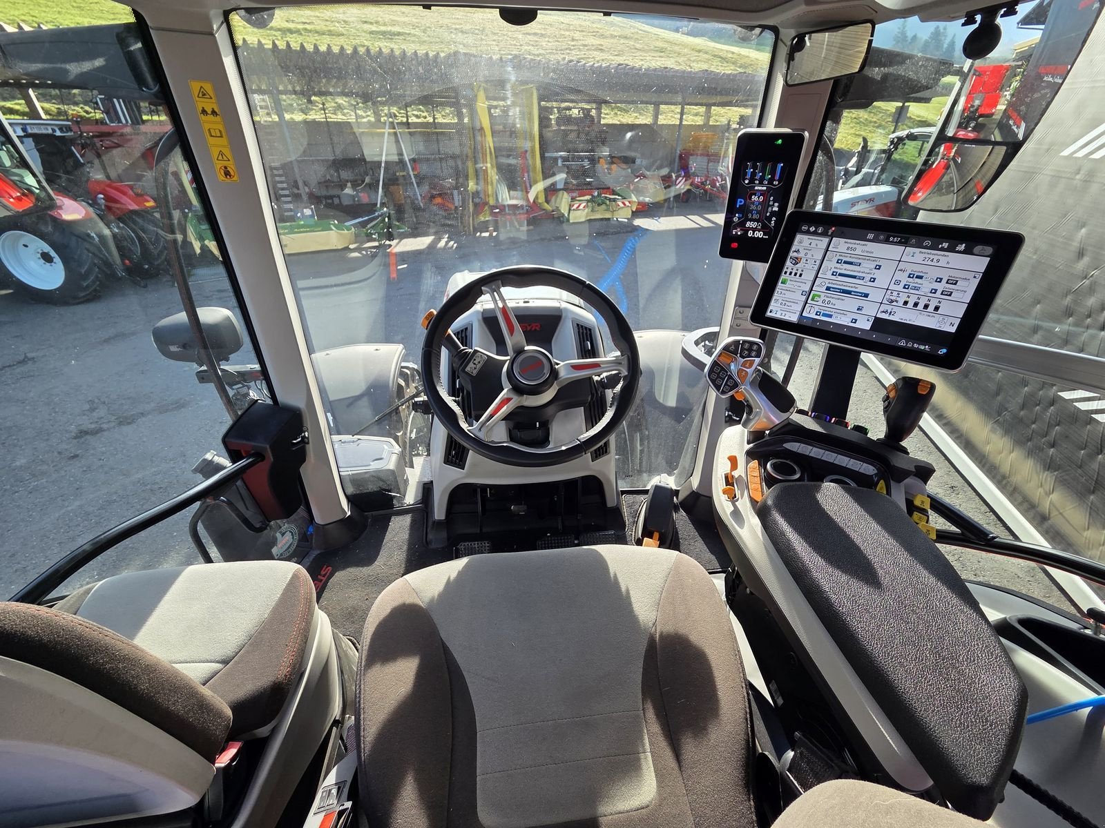 Traktor typu Steyr 6220 ABSOLUT CVT, Vorführmaschine v Sulzberg (Obrázek 27)