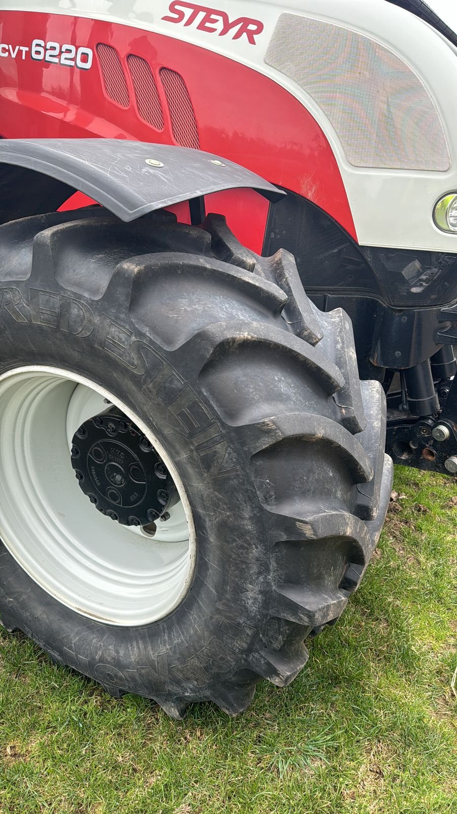 Traktor типа Steyr 6220 CVT Hi-eSCR Profi, Gebrauchtmaschine в Traberg (Фотография 8)