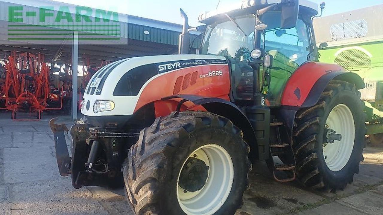 Traktor za tip Steyr 6225, Gebrauchtmaschine u MARLOW (Slika 2)
