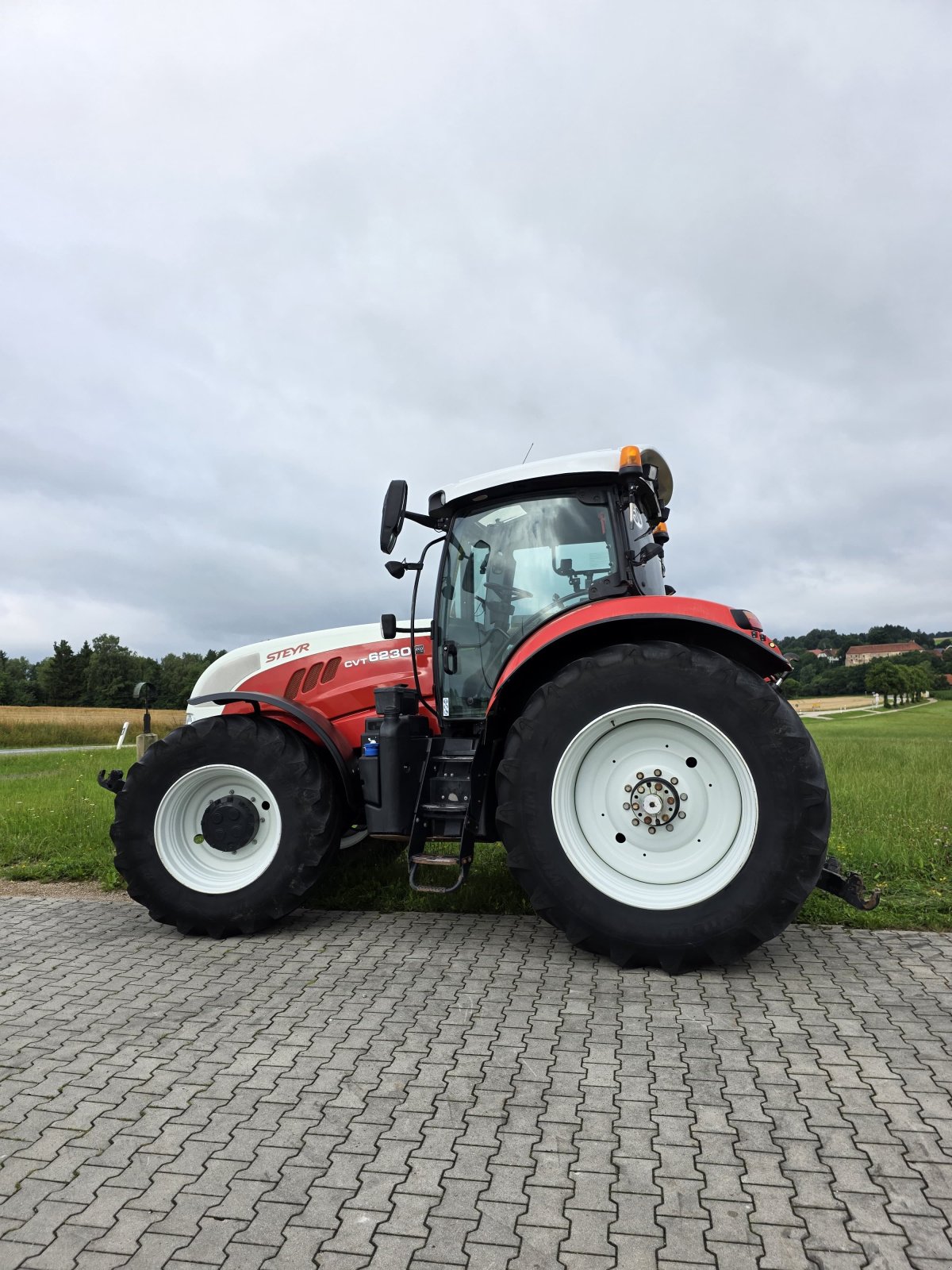 Traktor typu Steyr 6230 CVT, Gebrauchtmaschine v Moosbach (Obrázek 13)