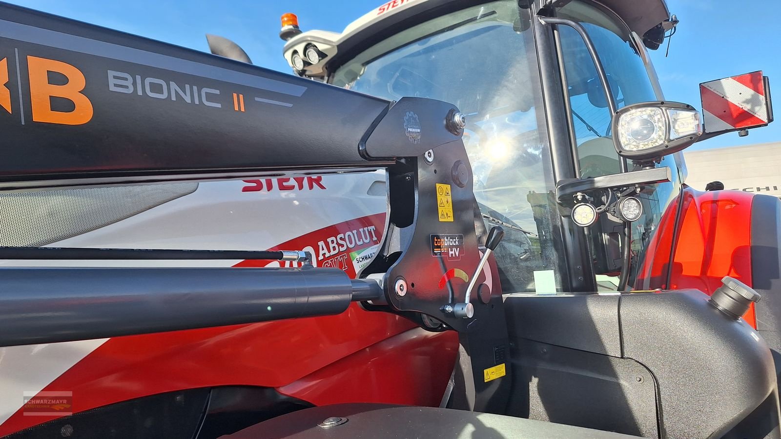 Traktor des Typs Steyr 6240 ABSOLUT CVT, Neumaschine in Aurolzmünster (Bild 15)
