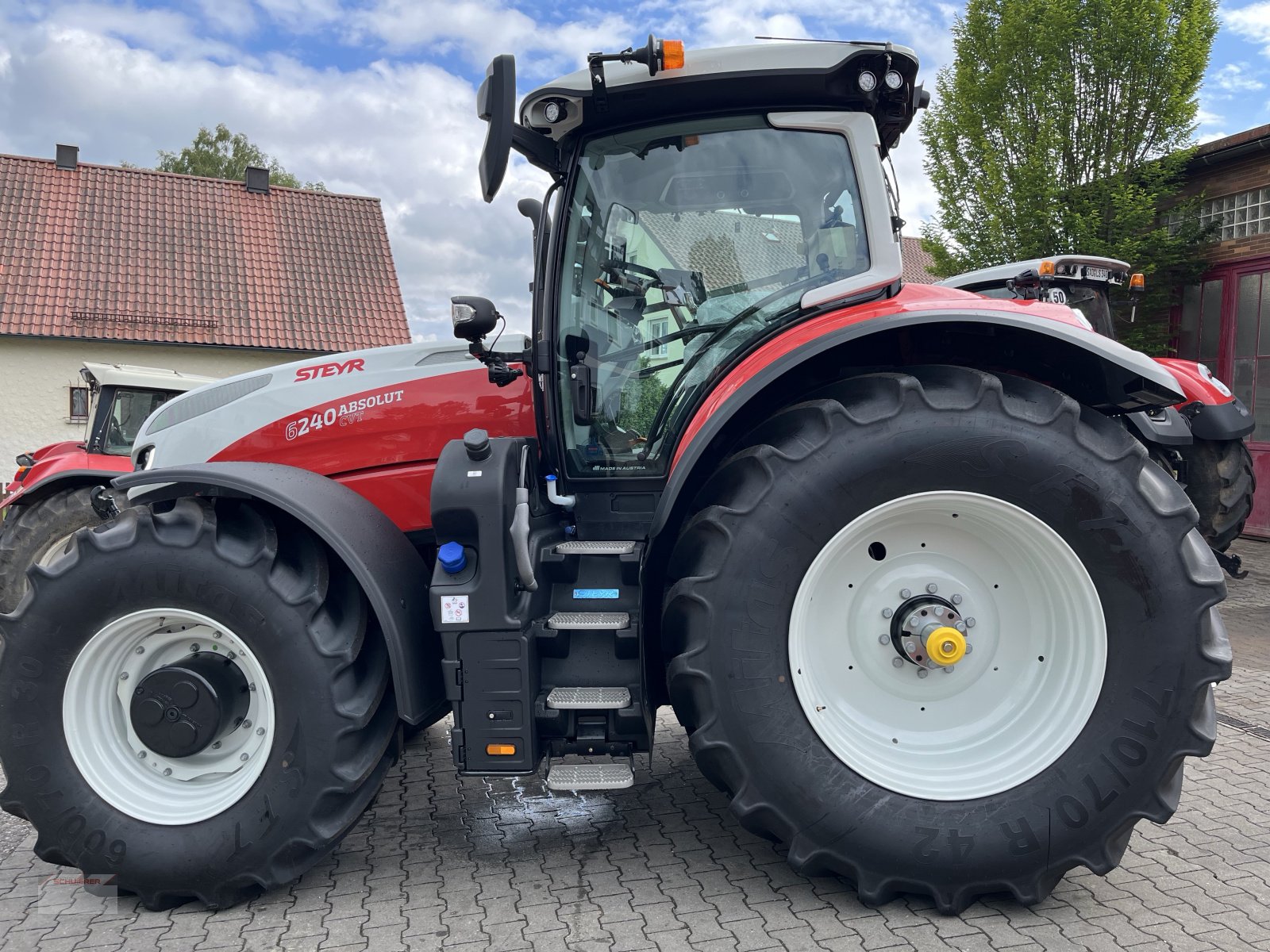 Traktor des Typs Steyr 6240 Absolut CVT, Gebrauchtmaschine in Schwandorf (Bild 2)