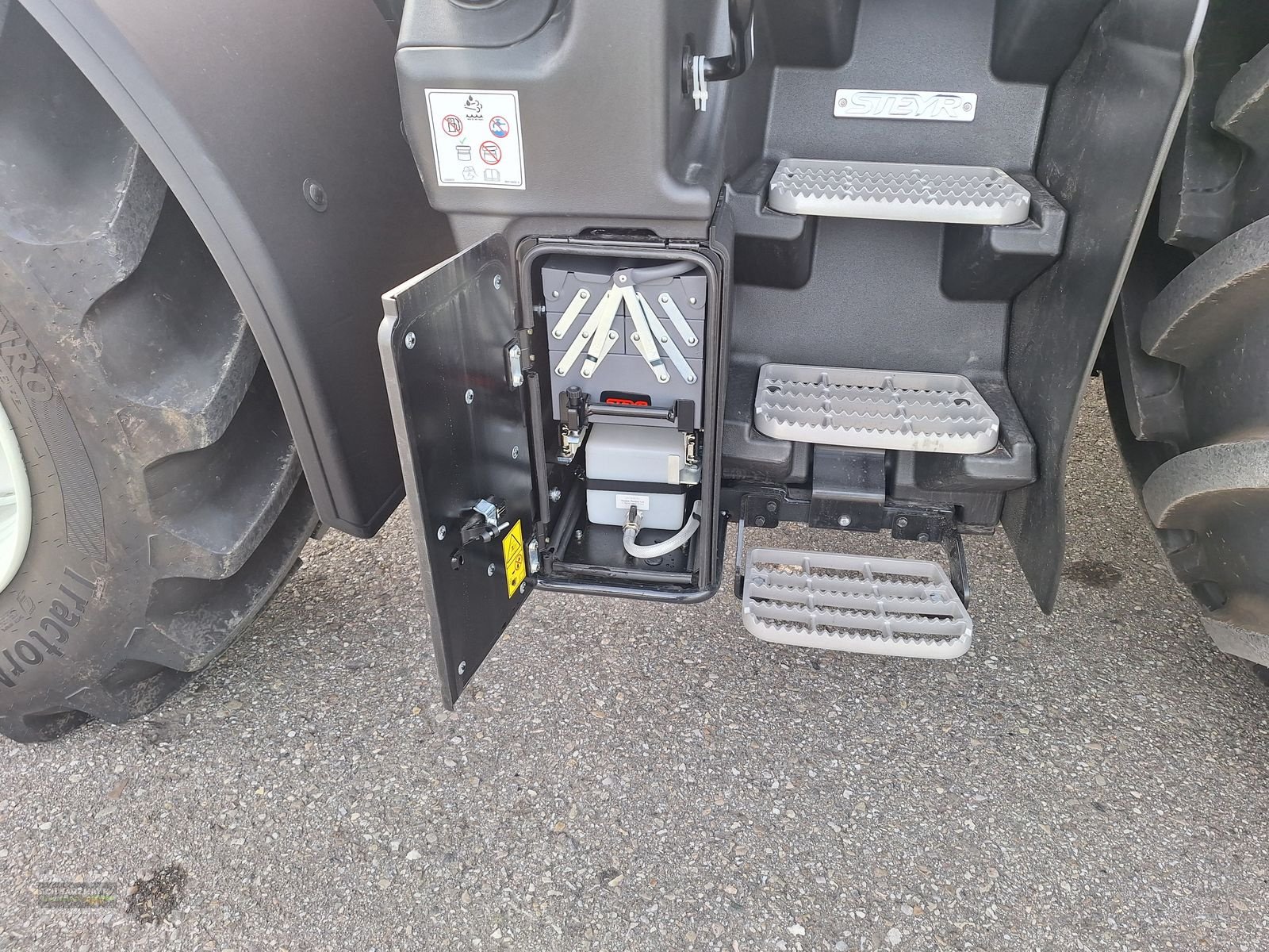 Traktor des Typs Steyr 6240 ABSOLUT CVT, Mietmaschine in Gampern (Bild 17)