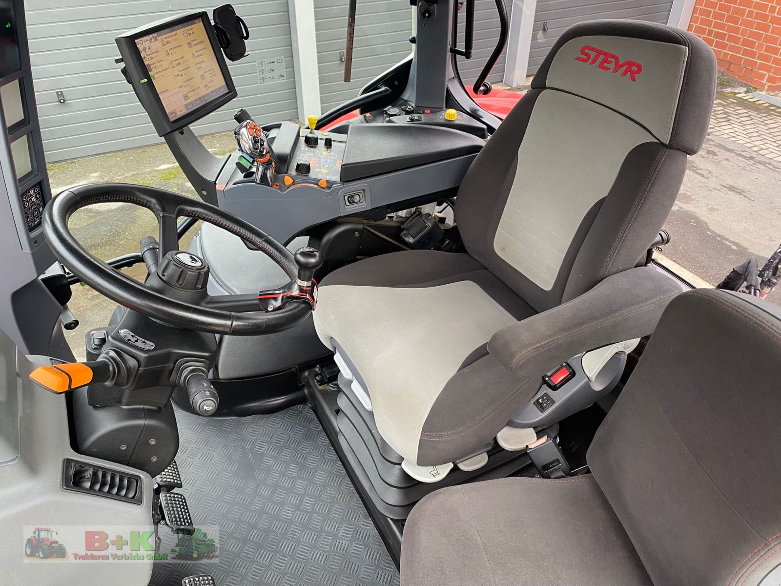 Traktor tipa Steyr 6240 CVT Absolut, Gebrauchtmaschine u Kettenkamp (Slika 18)