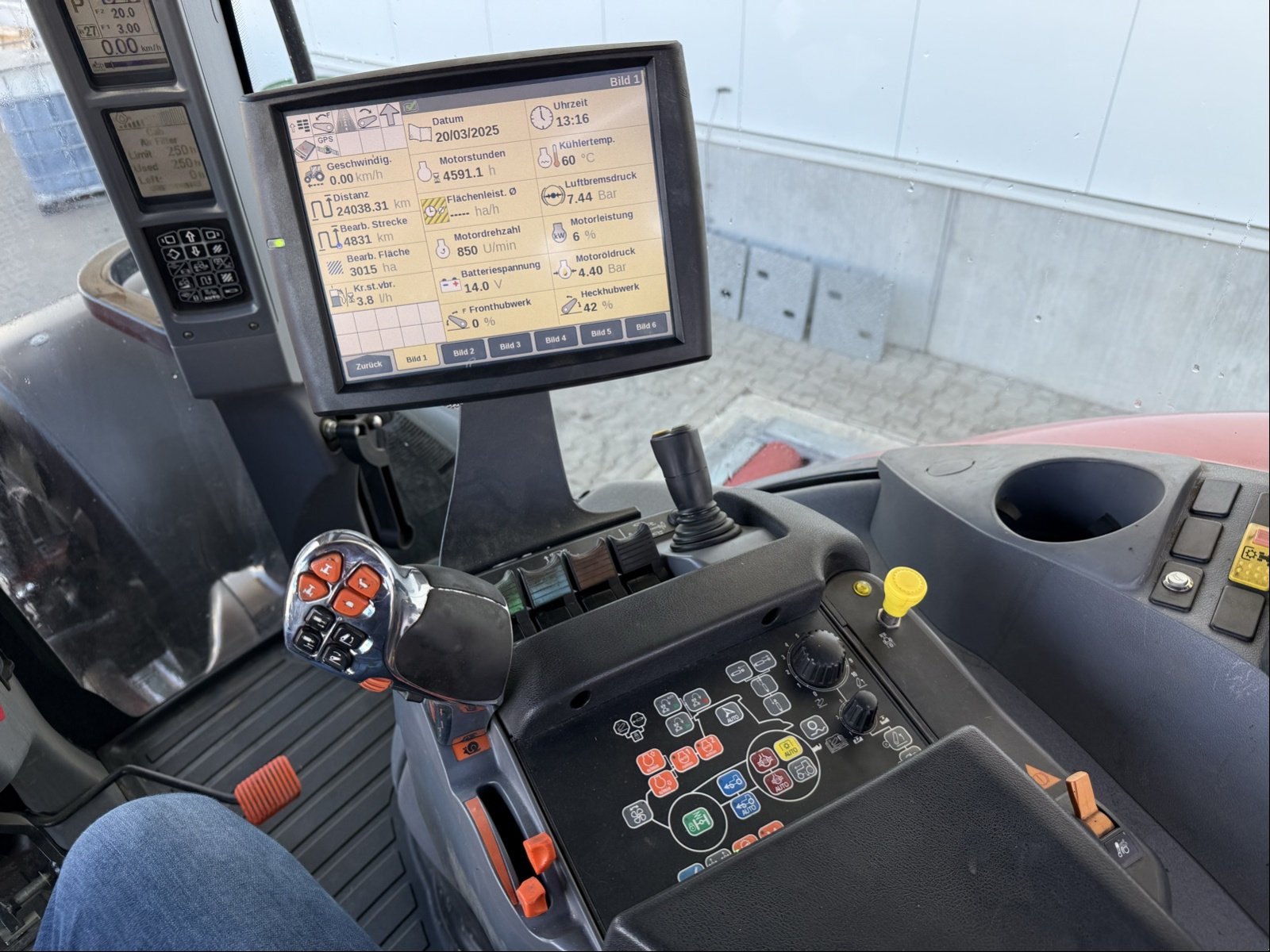 Traktor typu Steyr 6270 Terrus CVT, Gebrauchtmaschine v Bad Oldesloe (Obrázok 4)