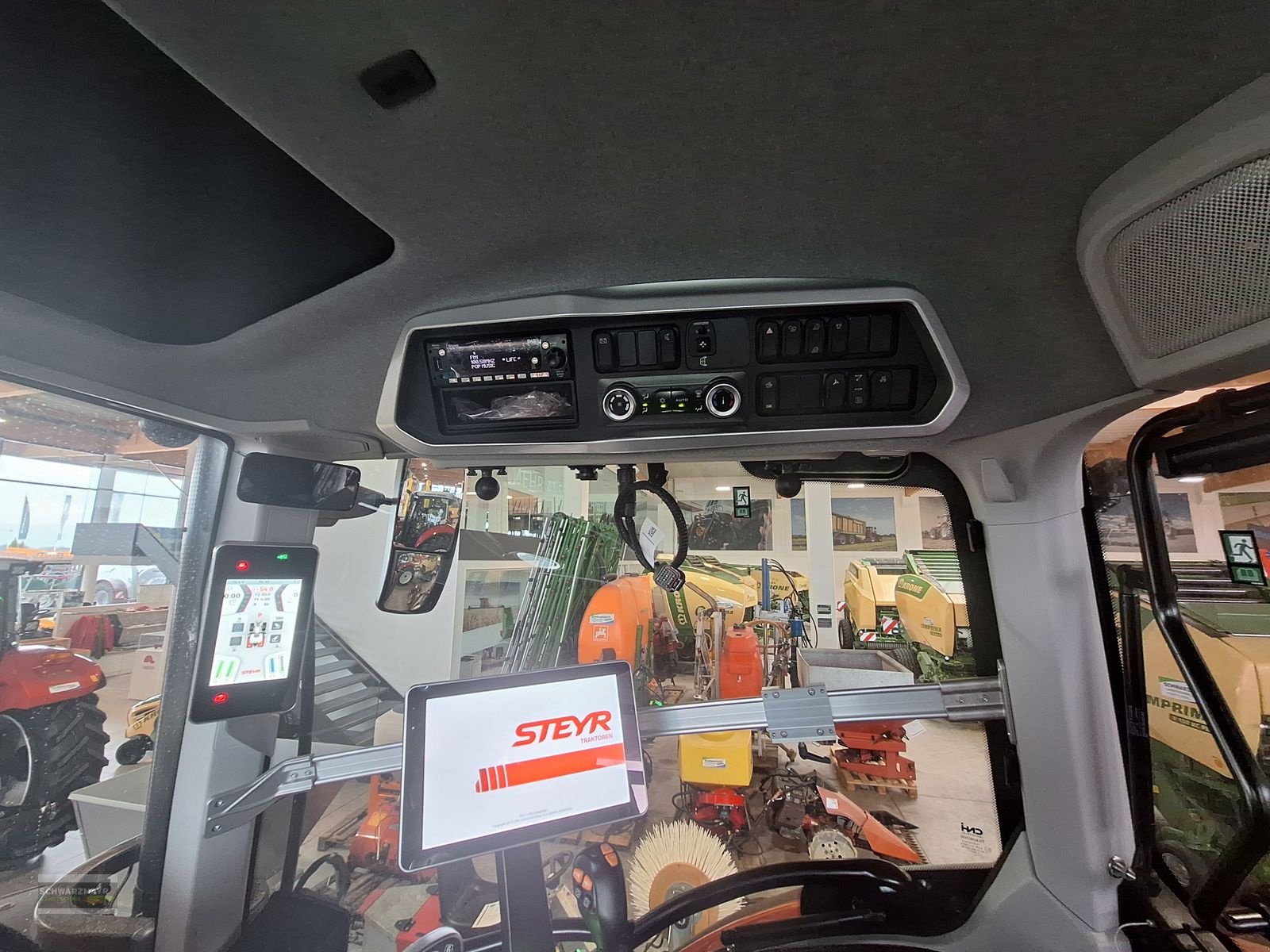 Traktor of the type Steyr 6280 ABSOLUT CVT, Vorführmaschine in Gampern (Picture 19)