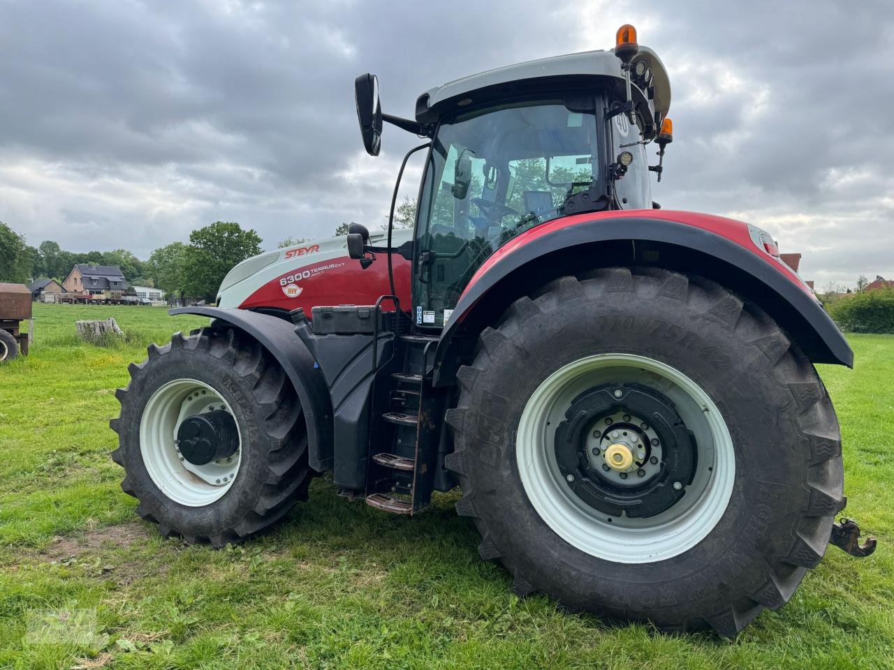 Traktor типа Steyr 6300 TERRUS CVT, Gebrauchtmaschine в Pragsdorf (Фотография 3)