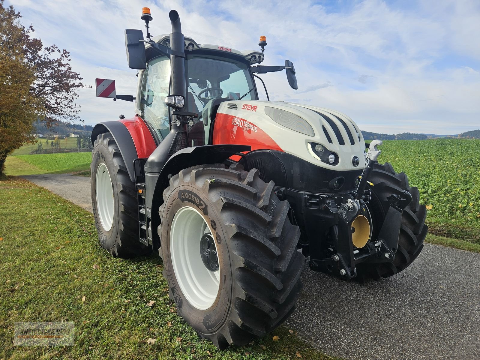 Traktor des Typs Steyr 6340 Terrus CVT, Neumaschine in Altenfelden (Bild 11)