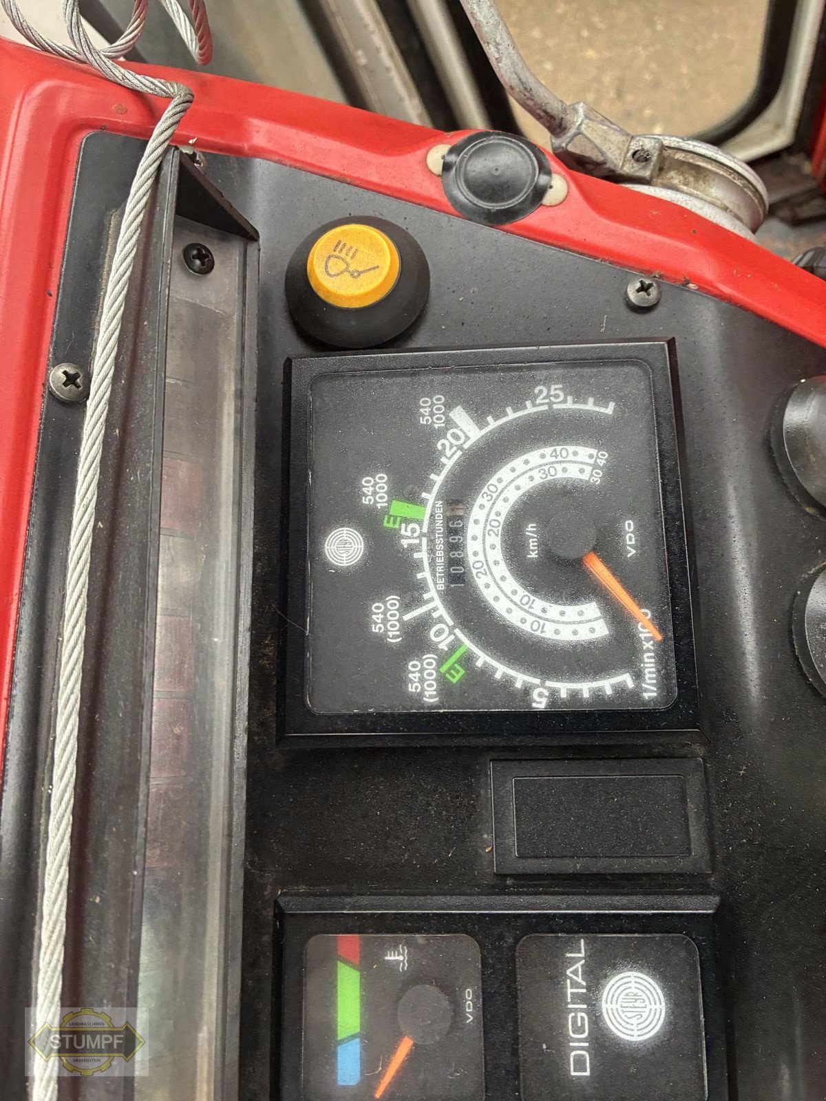 Traktor del tipo Steyr 8055 A (FS), Gebrauchtmaschine In Grafenstein (Immagine 12)