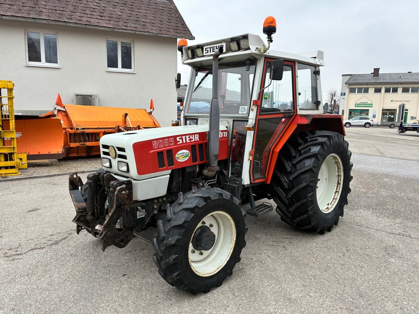 Traktor Türe ait Steyr 8065 A T, Gebrauchtmaschine içinde Kirchdorf (resim 9)