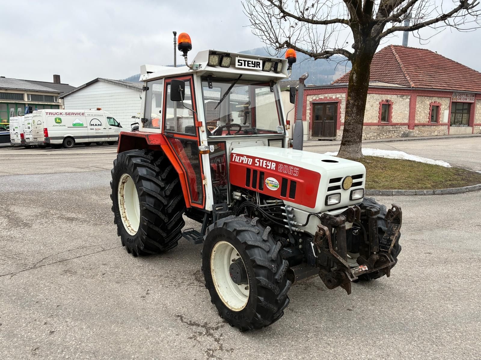 Traktor Türe ait Steyr 8065 A T, Gebrauchtmaschine içinde Kirchdorf (resim 1)