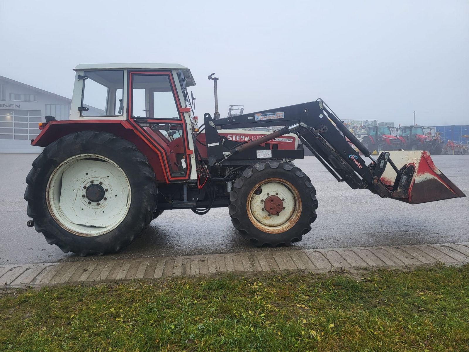 Traktor tip Steyr 8075 A, Gebrauchtmaschine in NATTERNBACH (Poză 11)