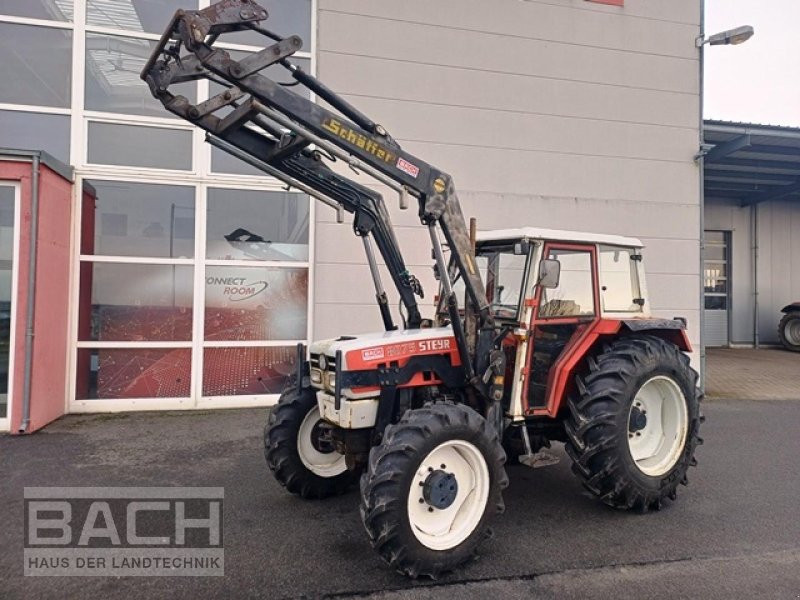 Traktor typu Steyr 8075, Gebrauchtmaschine v Boxberg-Seehof