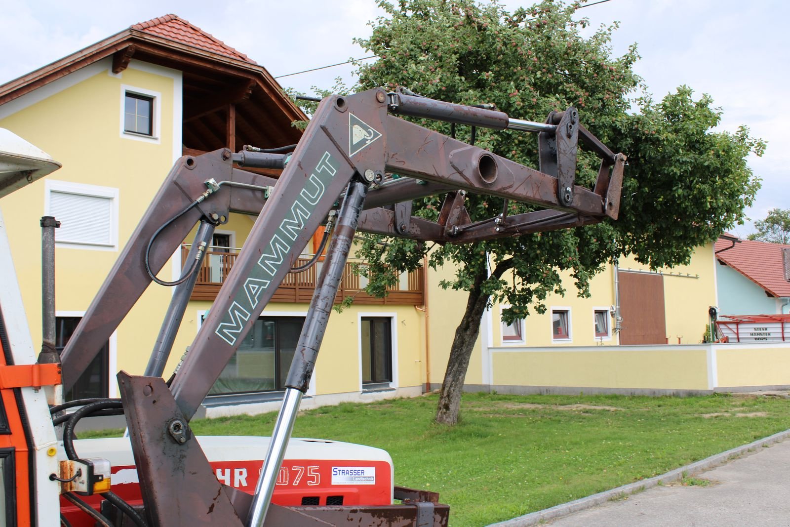 Traktor типа Steyr 8075, Gebrauchtmaschine в Neukirchen am Walde  (Фотография 12)
