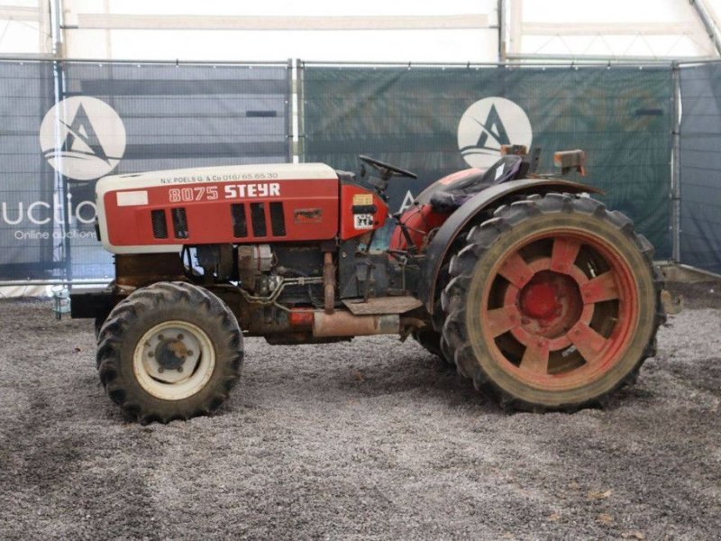 Traktor от тип Steyr 8075A, Gebrauchtmaschine в Antwerpen (Снимка 1)