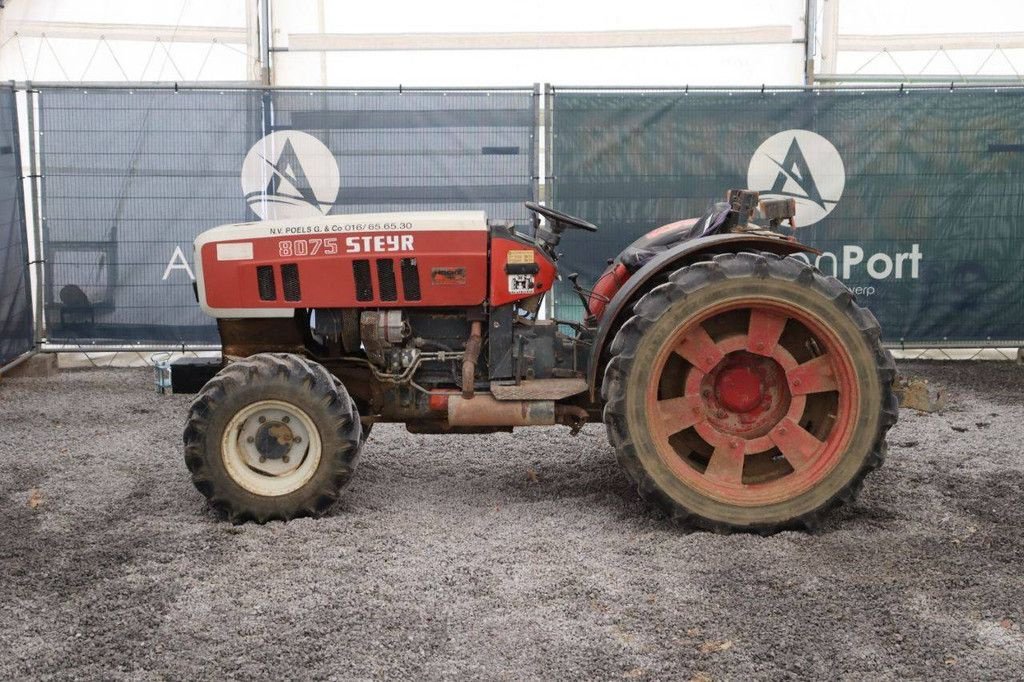 Traktor typu Steyr 8075A, Gebrauchtmaschine w Antwerpen (Zdjęcie 2)