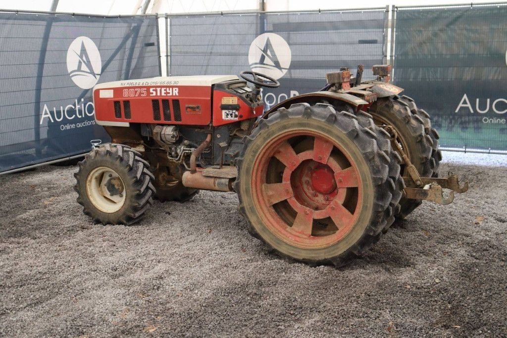Traktor du type Steyr 8075A, Gebrauchtmaschine en Antwerpen (Photo 4)
