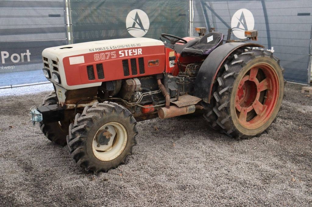 Traktor du type Steyr 8075A, Gebrauchtmaschine en Antwerpen (Photo 10)