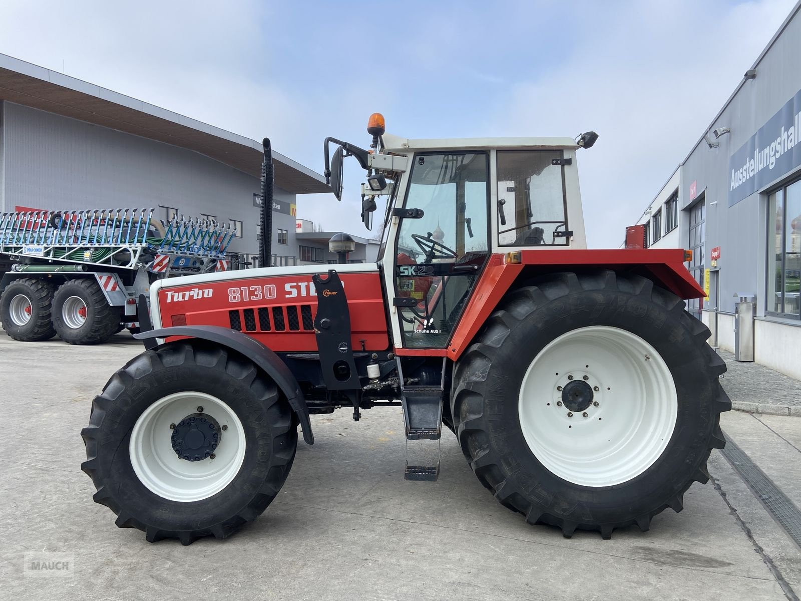 Traktor типа Steyr 8100 A, Gebrauchtmaschine в Burgkirchen (Фотография 10)