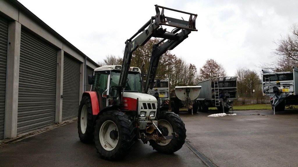Traktor от тип Steyr 9086 A, Gebrauchtmaschine в Beringen (Снимка 3)