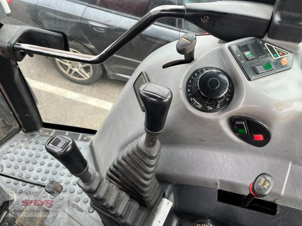 Traktor от тип Steyr 9086A, Gebrauchtmaschine в Kilb (Снимка 3)