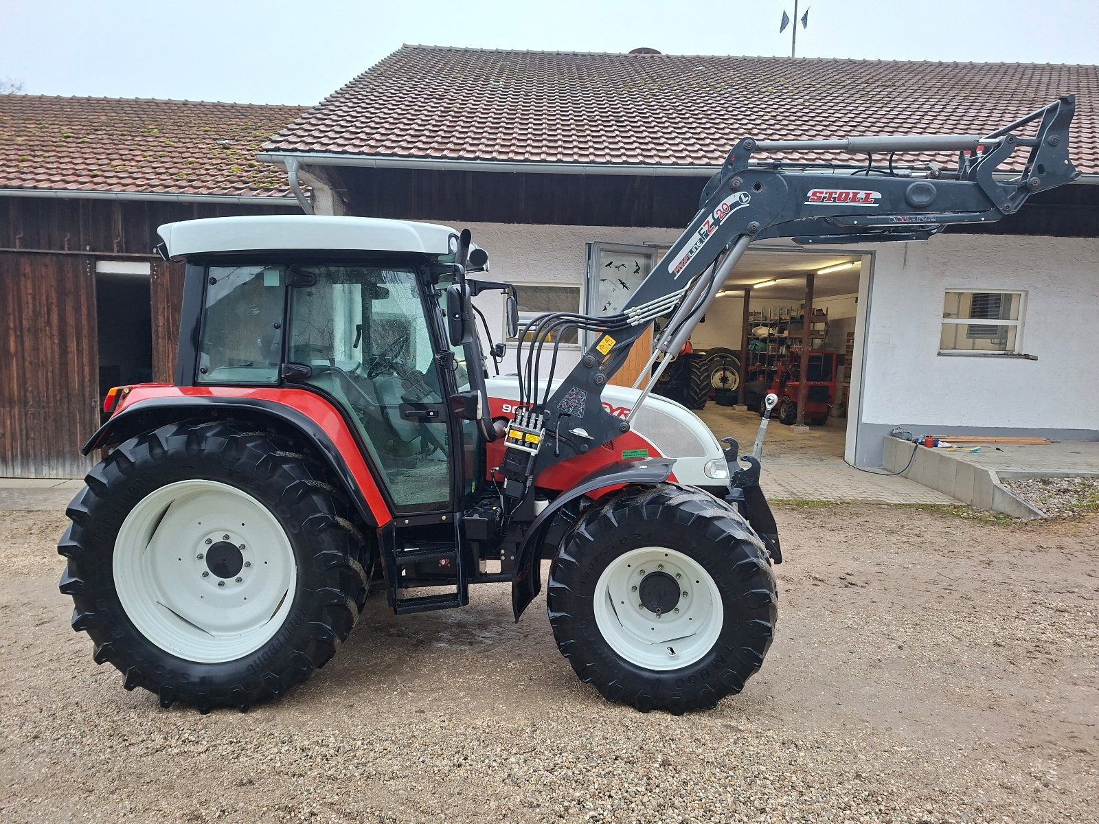 Traktor des Typs Steyr 9095 MT, Gebrauchtmaschine in Mallersdorf-Pfaffenberg (Bild 2)