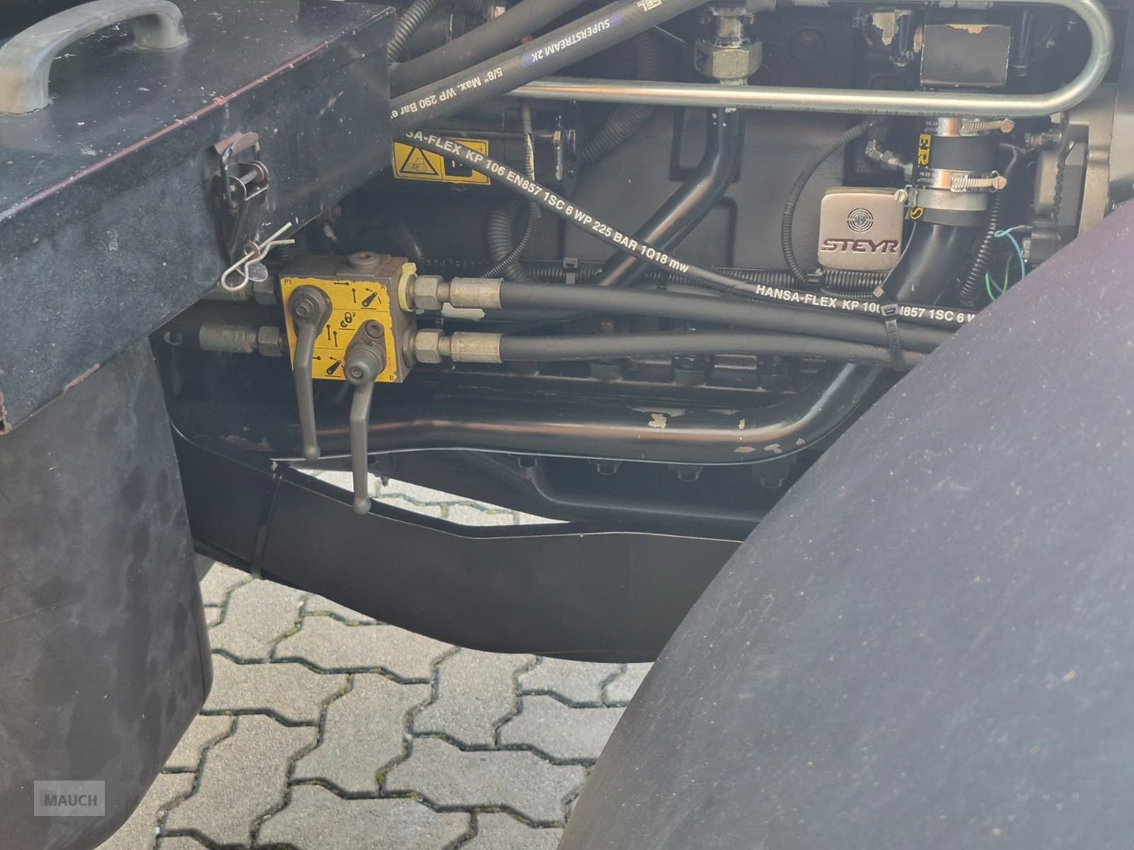 Traktor des Typs Steyr 9100 M Komfort, Gebrauchtmaschine in Burgkirchen (Bild 23)