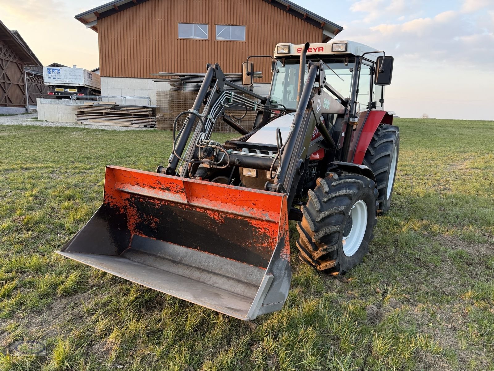 Traktor typu Steyr 968 M A Komfort, Gebrauchtmaschine w Münzkirchen (Zdjęcie 2)