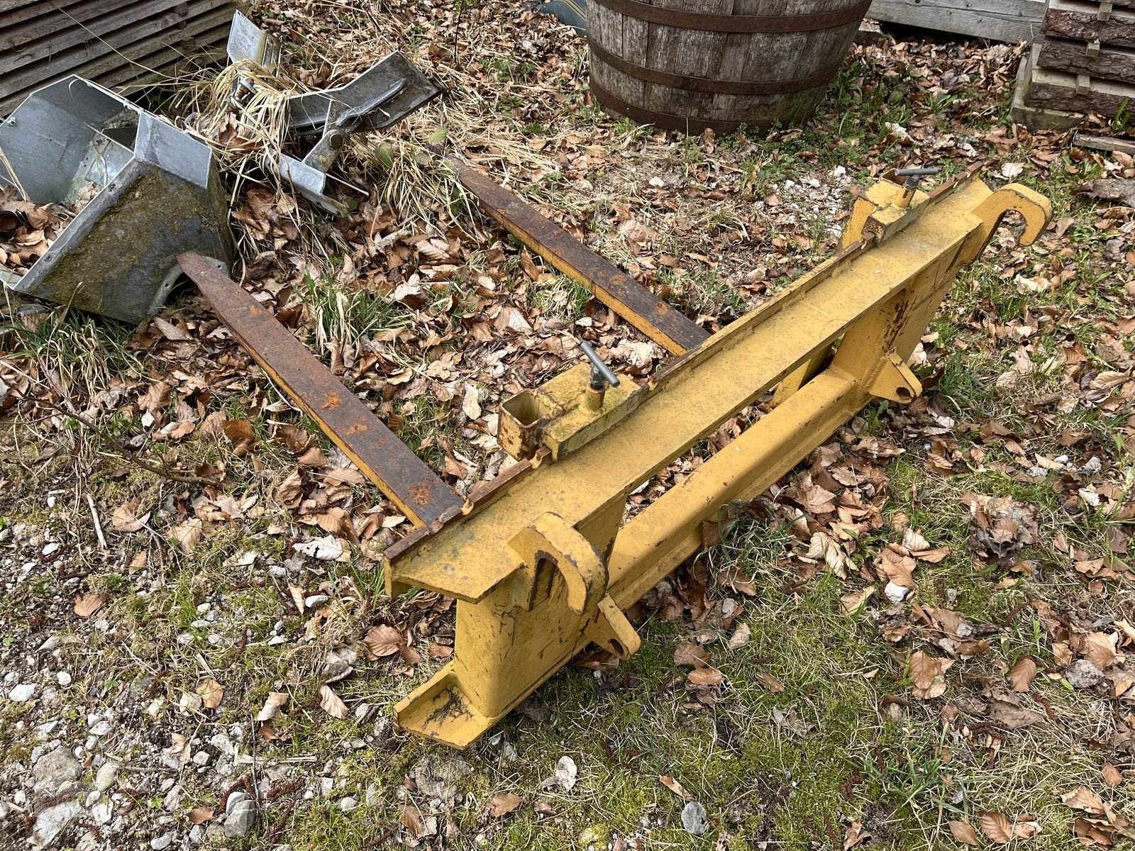 Traktor des Typs Steyr 975 A, Gebrauchtmaschine in Burgkirchen (Bild 23)
