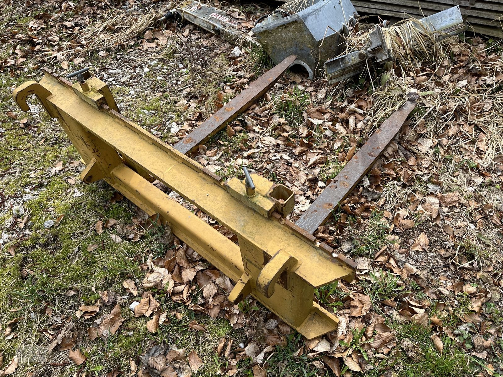 Traktor des Typs Steyr 975 A, Gebrauchtmaschine in Burgkirchen (Bild 24)