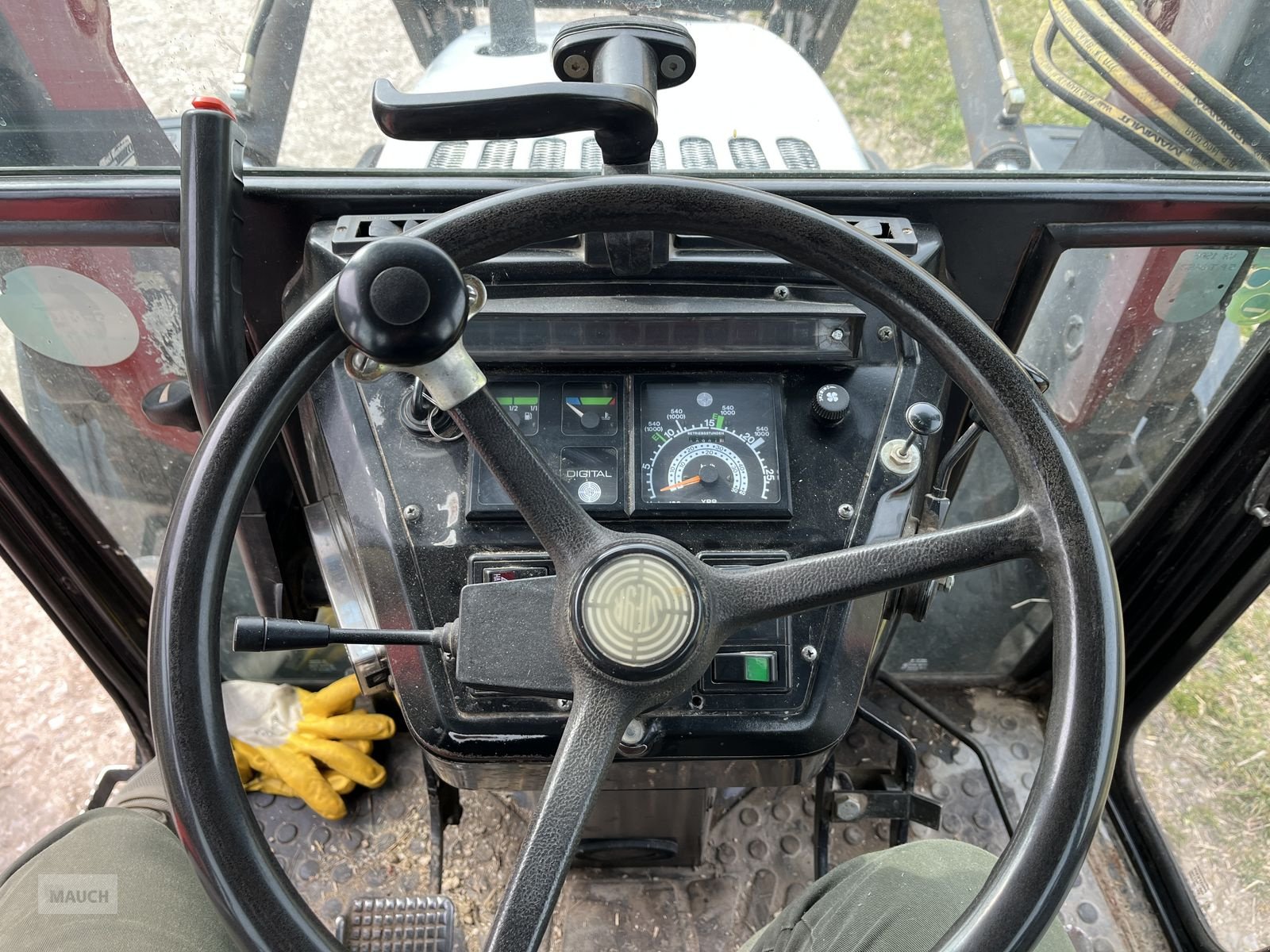 Traktor des Typs Steyr 975 A, Gebrauchtmaschine in Burgkirchen (Bild 14)