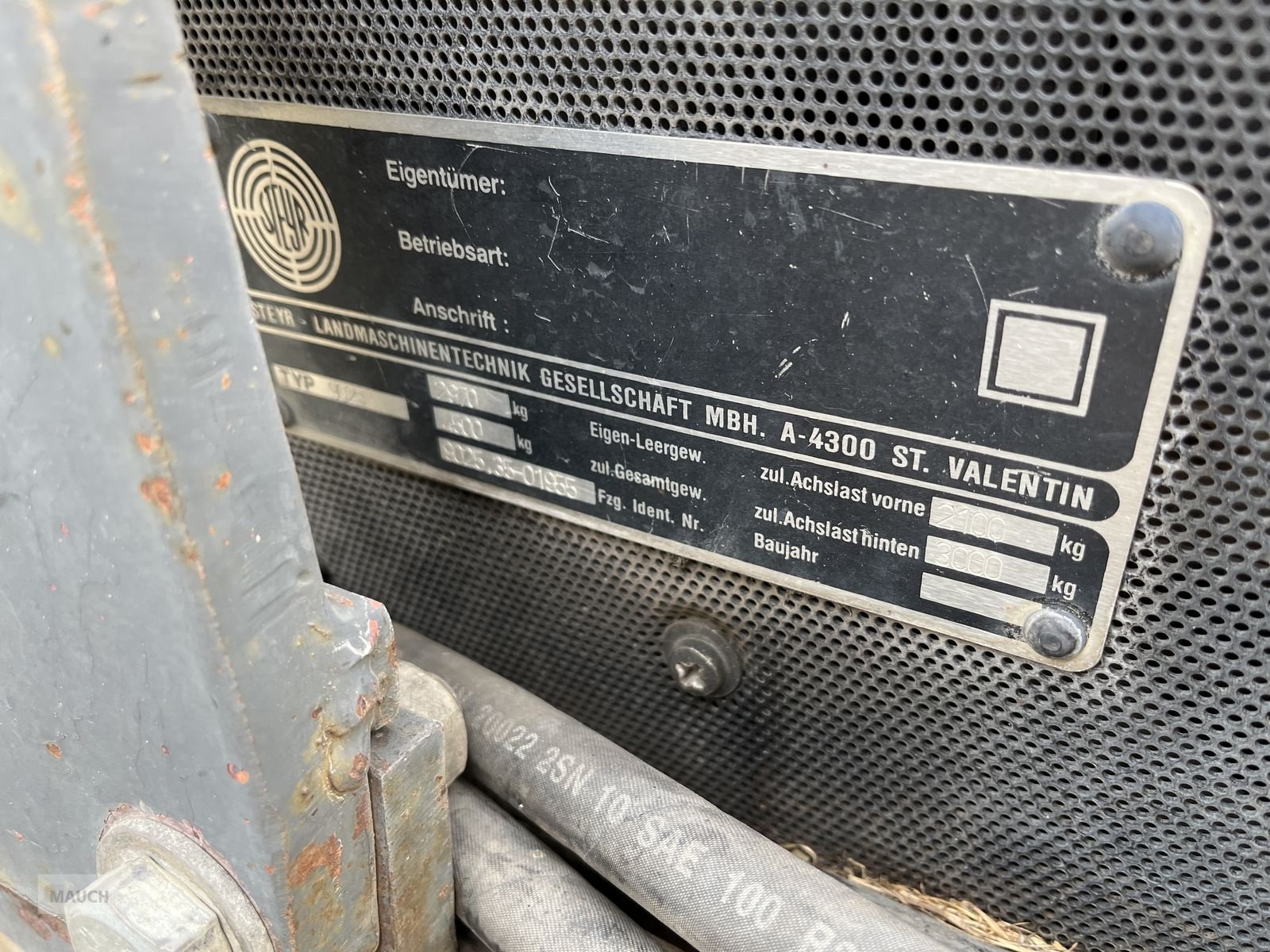 Traktor des Typs Steyr 975 A, Gebrauchtmaschine in Burgkirchen (Bild 15)