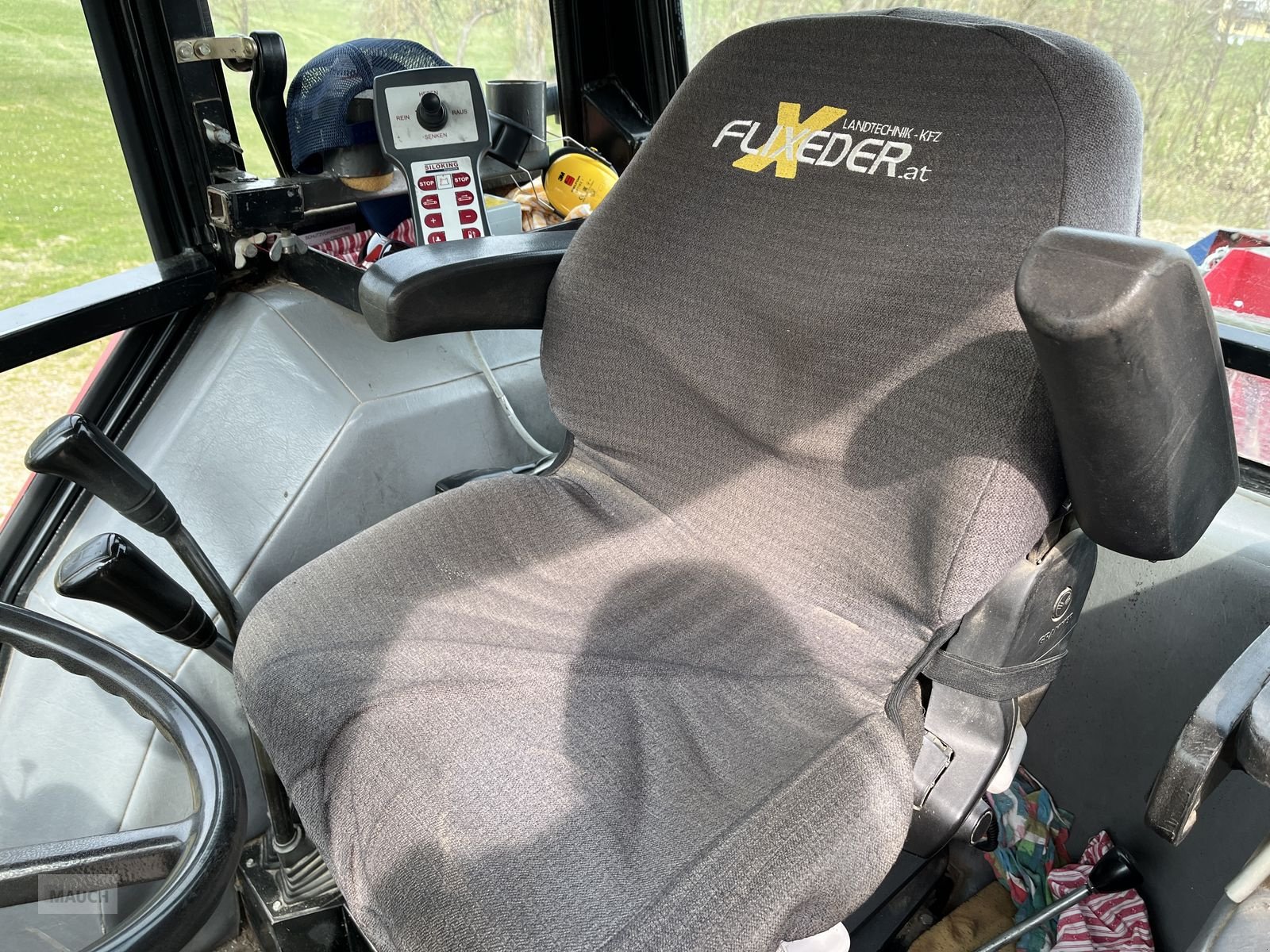 Traktor des Typs Steyr 975 A, Gebrauchtmaschine in Burgkirchen (Bild 11)