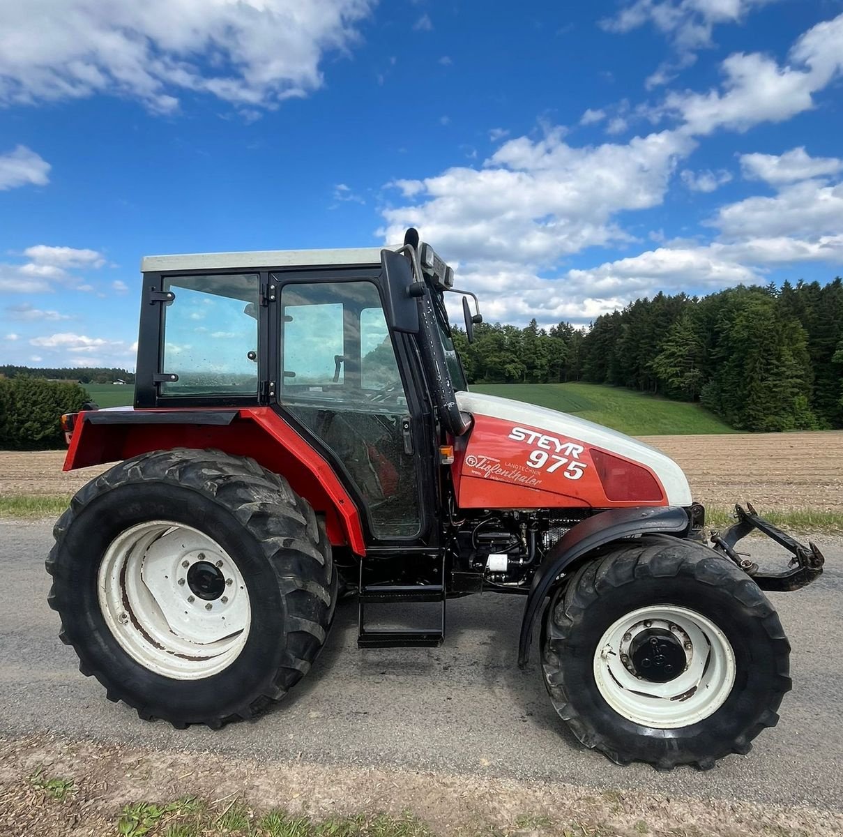 Traktor типа Steyr 975 M A Basis, Gebrauchtmaschine в Pischelsdorf am Engelbach (Фотография 1)