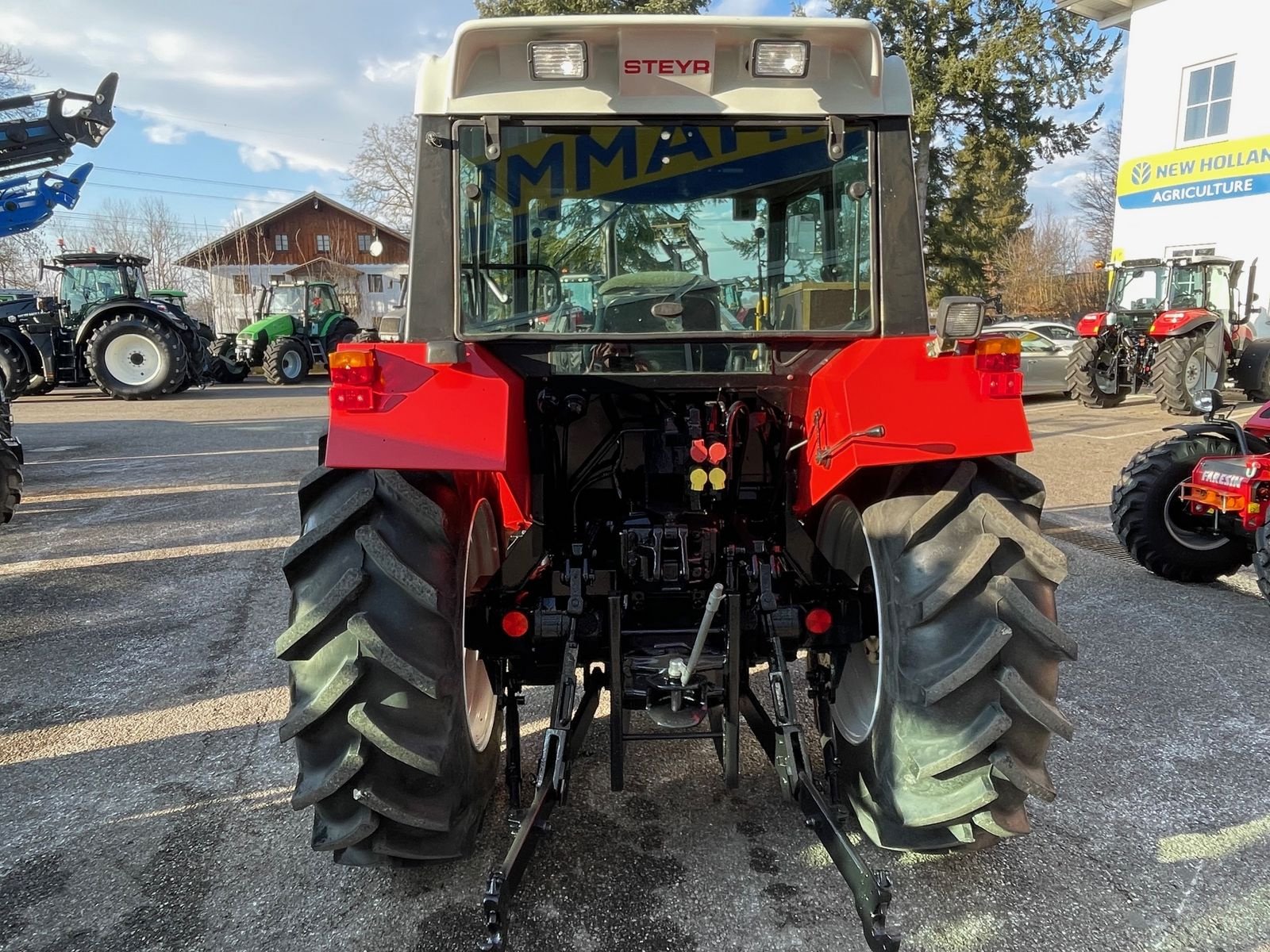 Traktor типа Steyr 975 M A Komfort, Gebrauchtmaschine в Burgkirchen (Фотография 5)
