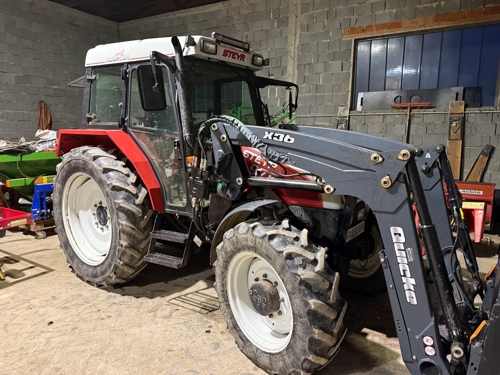 Traktor типа Steyr 975 M, Gebrauchtmaschine в Kematen (Фотография 2)