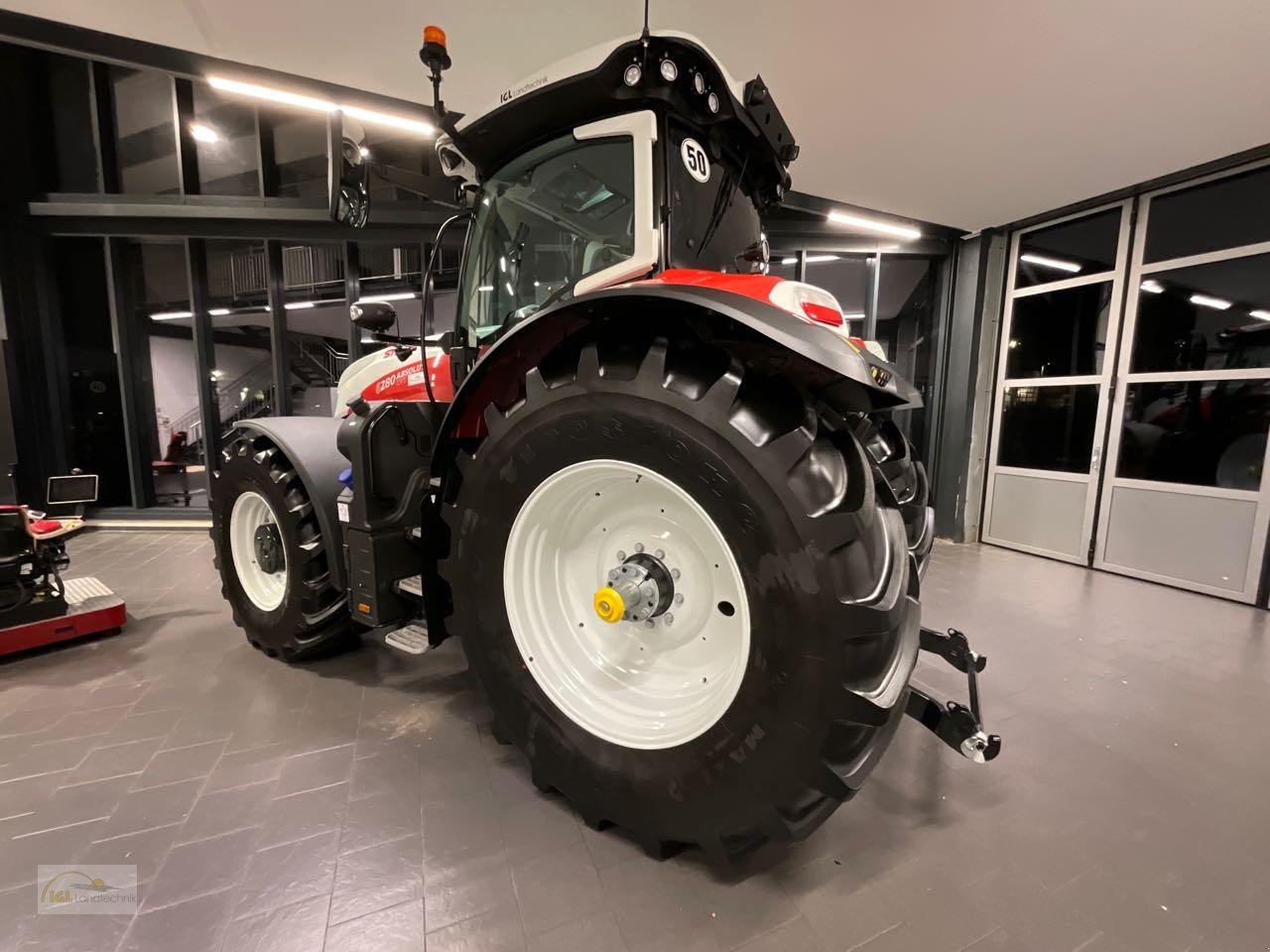 Traktor of the type Steyr Absolut 6280 CVT, Neumaschine in Pfreimd (Picture 2)