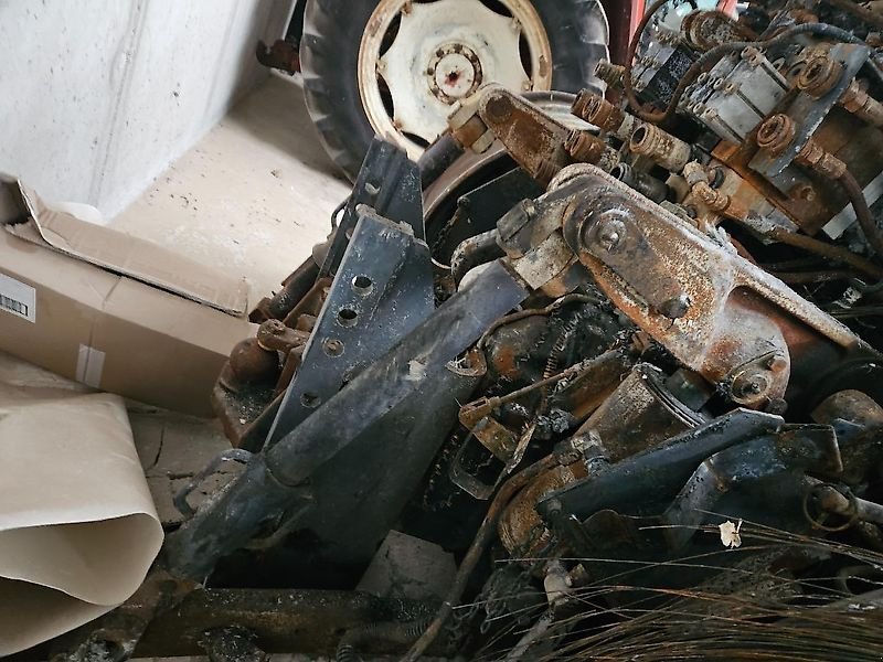 Traktor a típus Steyr CVT 220 Brandschaden. Original nur 3700 Betriebsstunden, Gebrauchtmaschine ekkor: Honigsee (Kép 20)