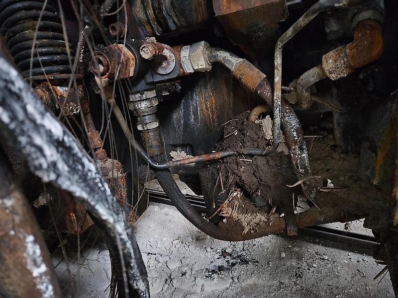 Traktor a típus Steyr CVT 220 Brandschaden. Original nur 3700 Betriebsstunden, Gebrauchtmaschine ekkor: Honigsee (Kép 18)