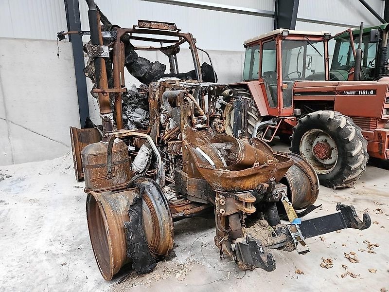 Traktor a típus Steyr CVT 220 Brandschaden. Original nur 3700 Betriebsstunden, Gebrauchtmaschine ekkor: Honigsee (Kép 8)