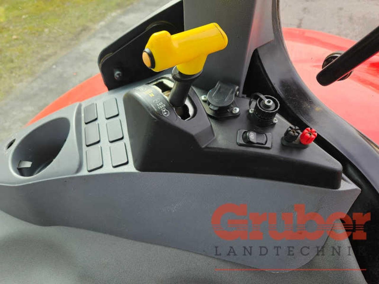 Traktor van het type Steyr CVT 6130, Gebrauchtmaschine in Ampfing (Foto 16)