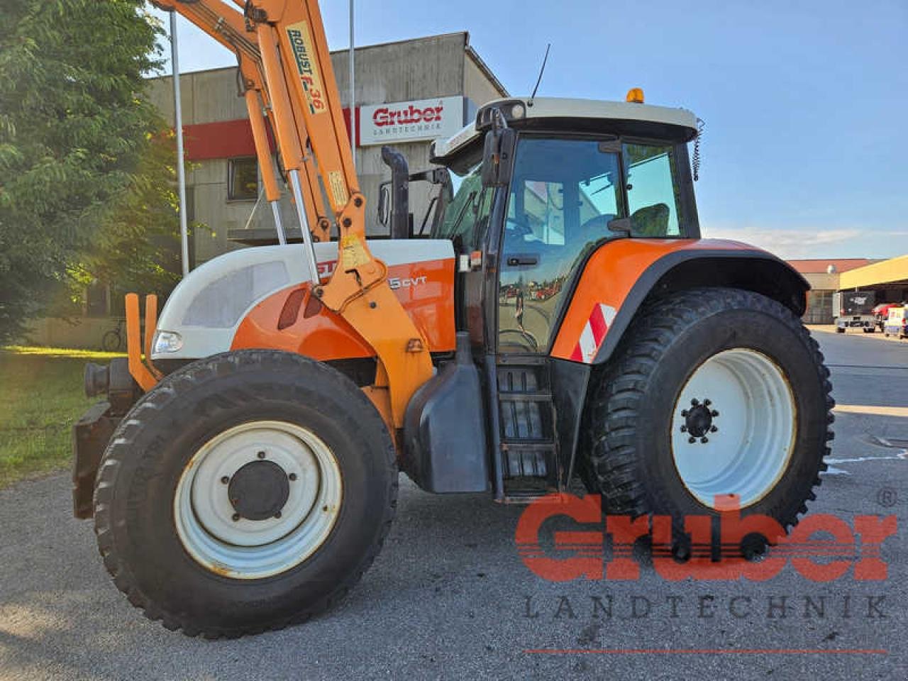 Traktor of the type Steyr CVT 6135, Gebrauchtmaschine in Ampfing (Picture 7)